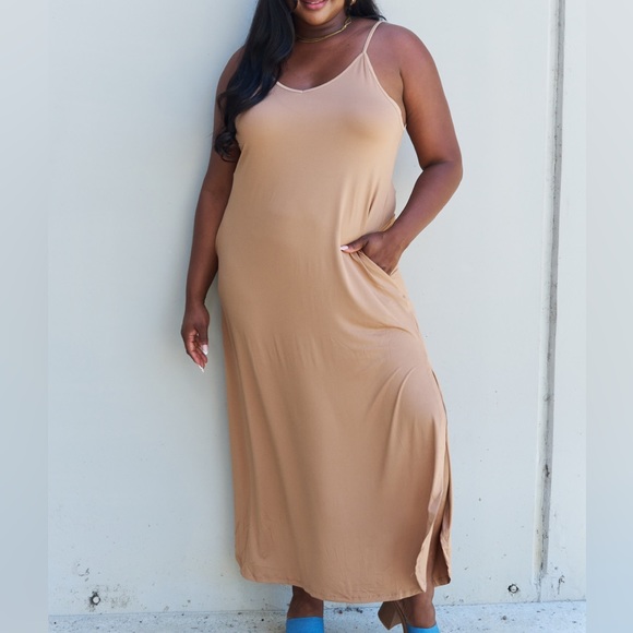Ninexis - Loose Fit Cami Top